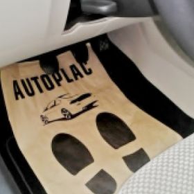 Ochranné papierové koberčeky pre auto servisy - Autoplac