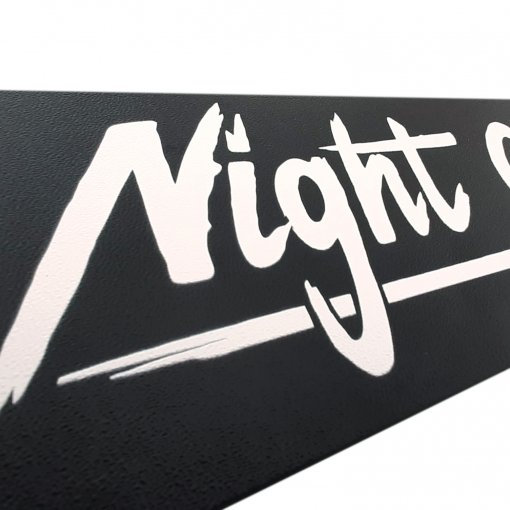 Reklamná tabuľka s logom na miesto ŠPZ Night Cruise - čierny tvrdý plast